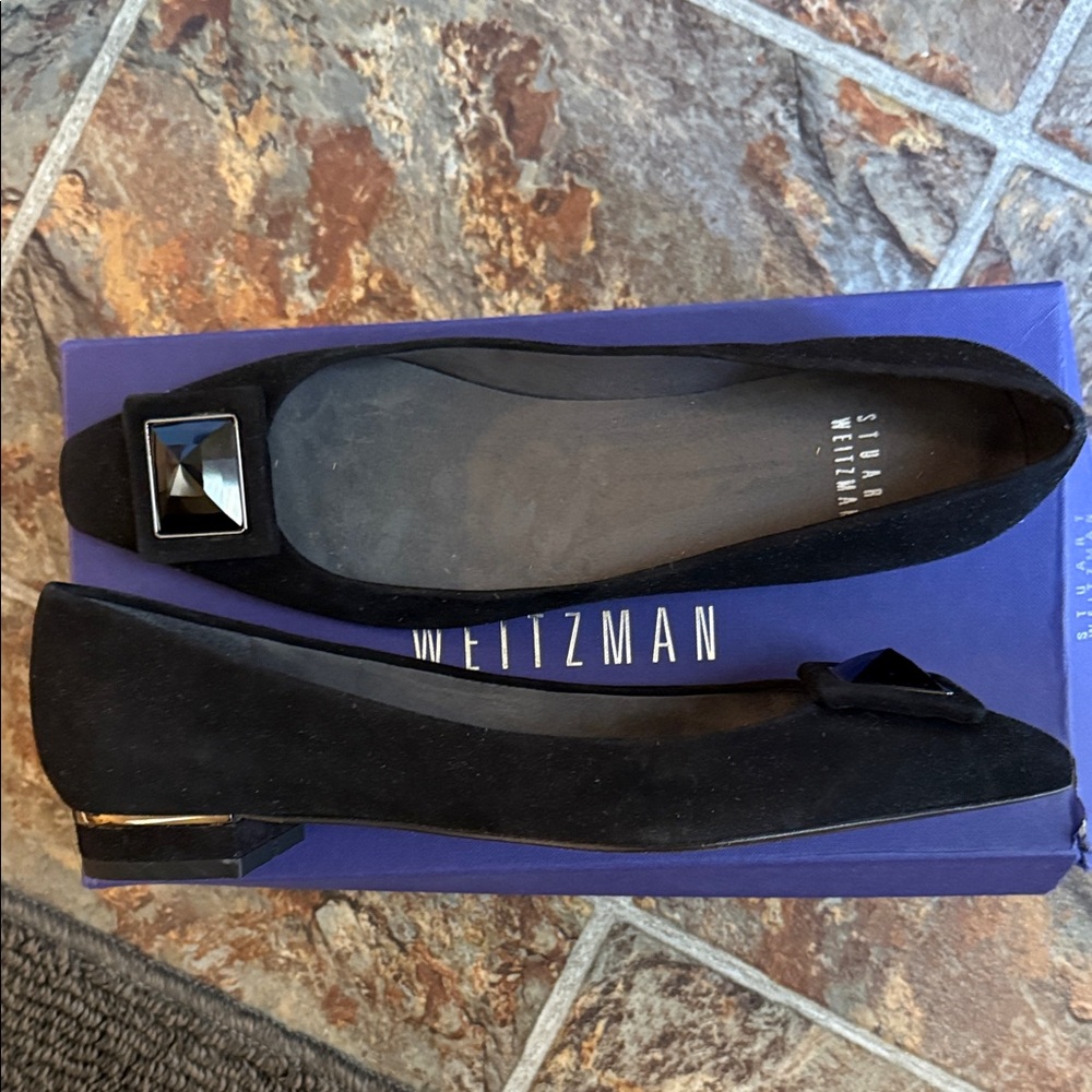 BN Never Worn Stewart Weitzman sued flats - Picture 3 of 4